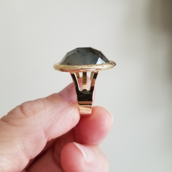 SOLD Italian Luxury! Estate 14k Labradorite Ring - Picture 5 of 8
